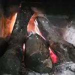 Lakis Πανσιόν 3*