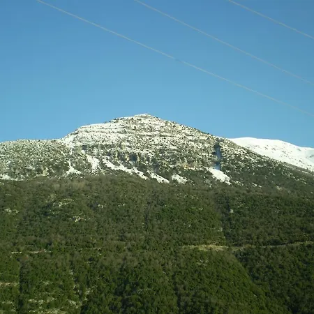 Lakis 3*