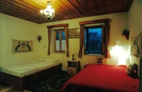 Guest house Lakis 3*